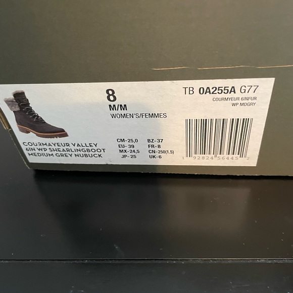 Timberland Courmayeur Valley shearling New boots, medium grey Nubuck size 8 - Picture 6 of 10